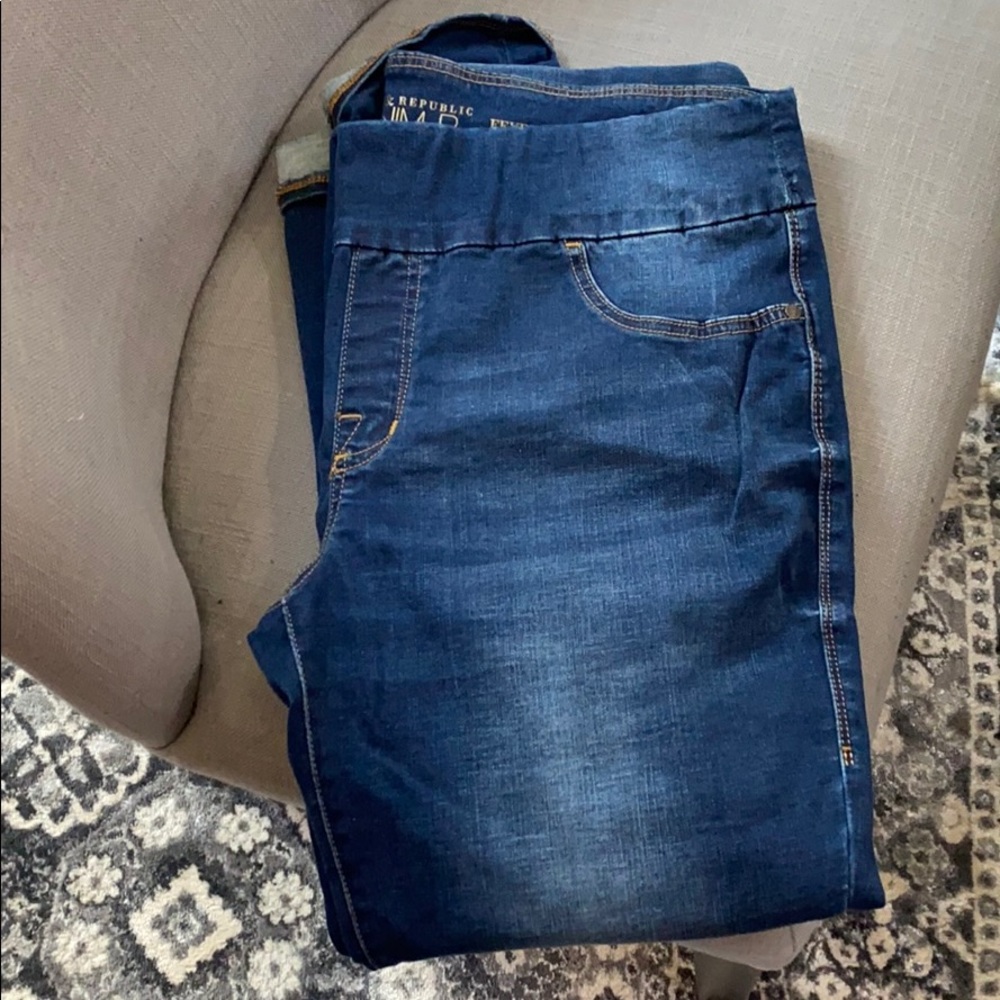 Pull on skinny jeans